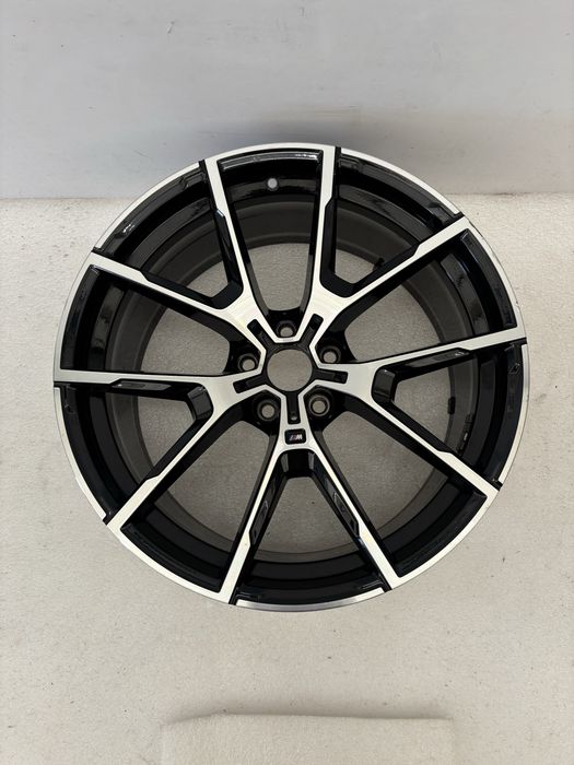 BMW 8 G14 G15 G16 felga aluminiowa 5x112 9” x 20” ET IS 41 IS41  8072024  8095774  8097241