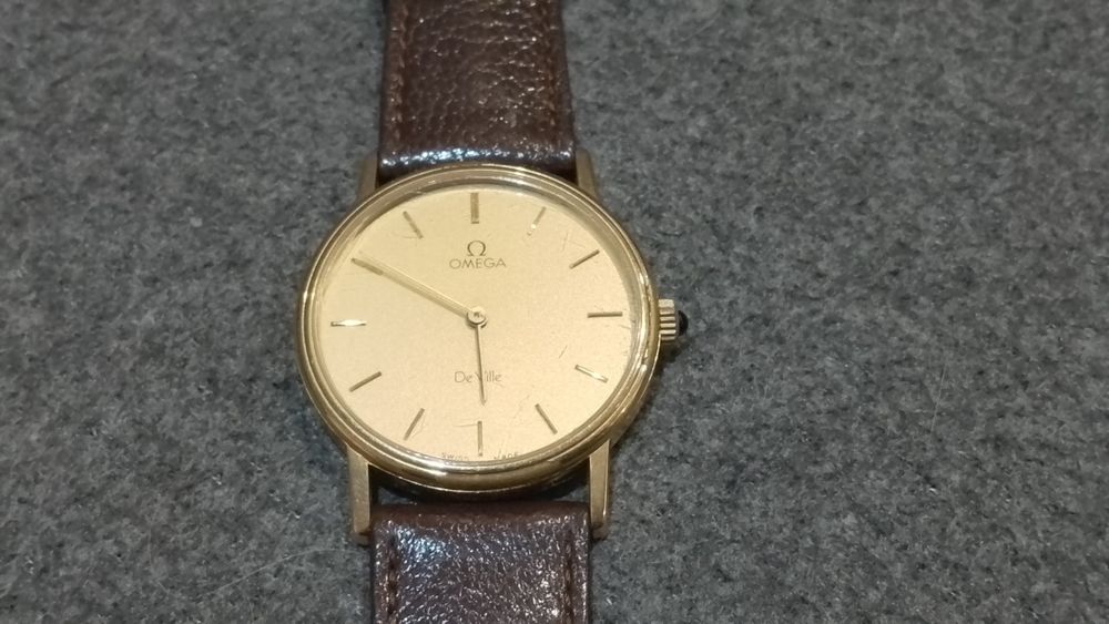 Omega pozłacana 625