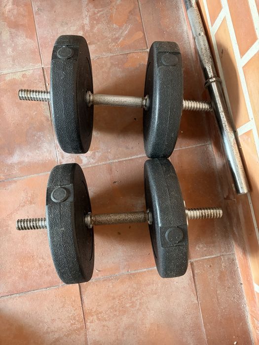 Vendo Halteres com peso ajustavel