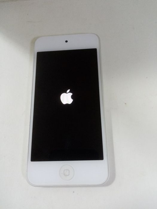 Apple IPod A1421 (64гб)