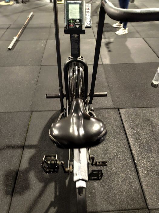 Assault bike + air bike