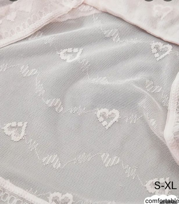 Жіноча мереживна білизна