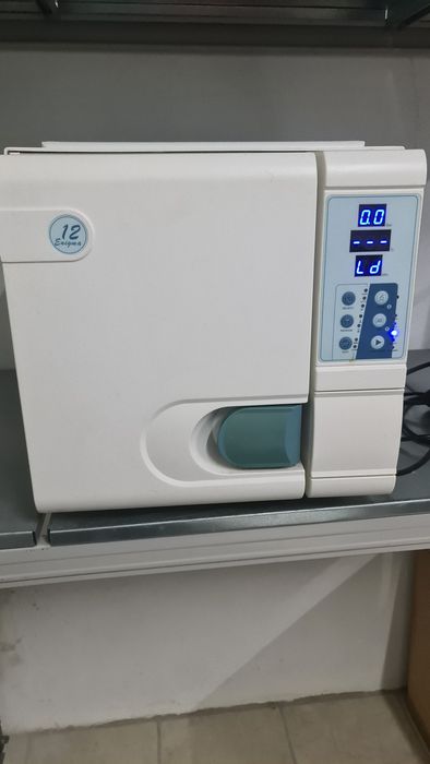 Enigma 12 class B autoclave dentaria