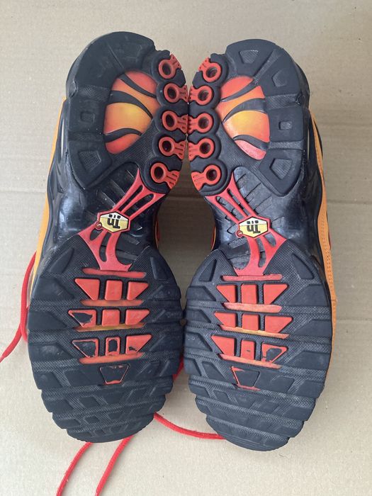 Ténis Nike Air Max Volcano, Nº44,5