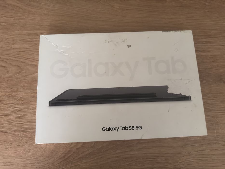 Samsung Galaxy Tab S8 128GB 5G (LTE, під сім-карту) + S Pen + Чохол