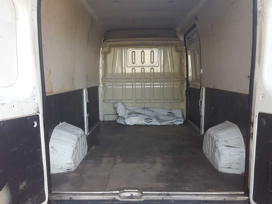 Usługi transportowe, przeprowadzki, transport towarów, Kurier BUS 3.5t