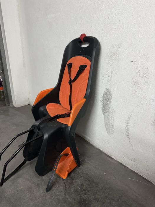 Cadeira de crianca para bicicleta