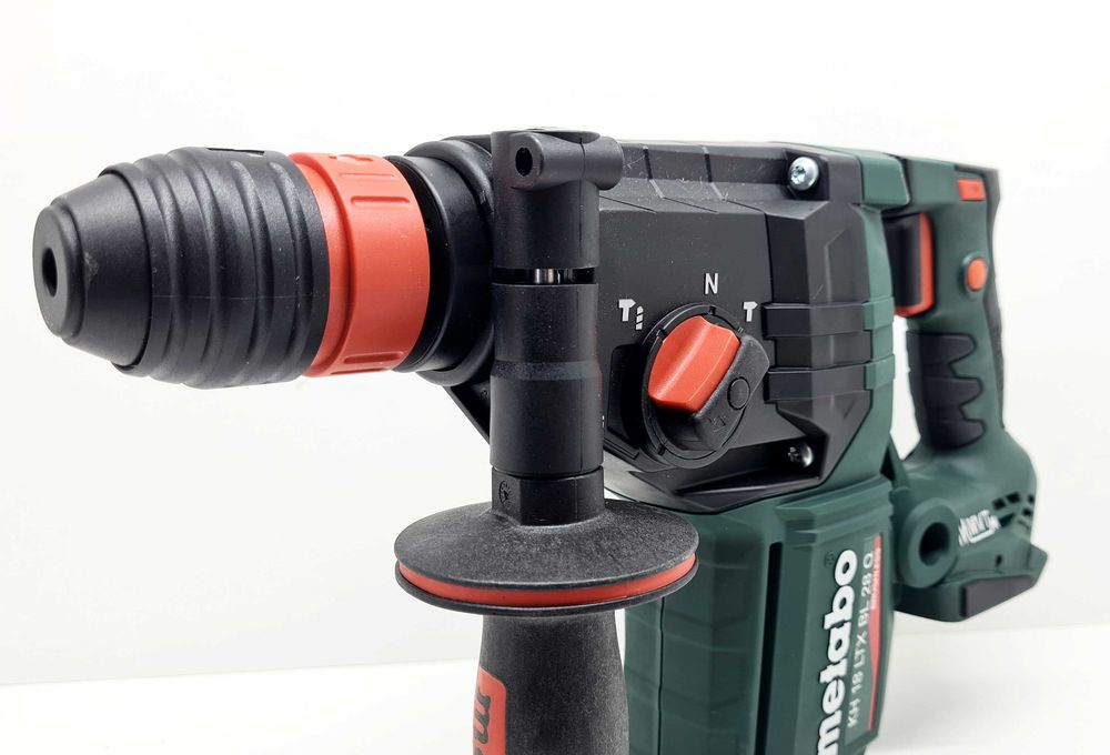 Młotowiertarka akumulatorowa METABO KH 18 LTX BL 28Q Brushless