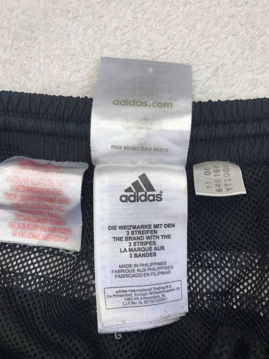 Гарні чорні шорти-бриджі nike в ідеальному стані