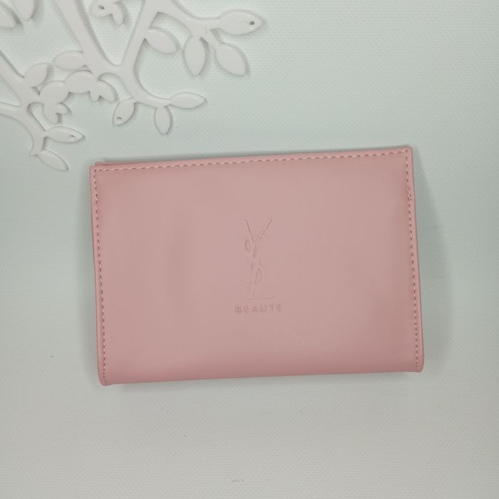 Косметичка Yves Saint Laurent