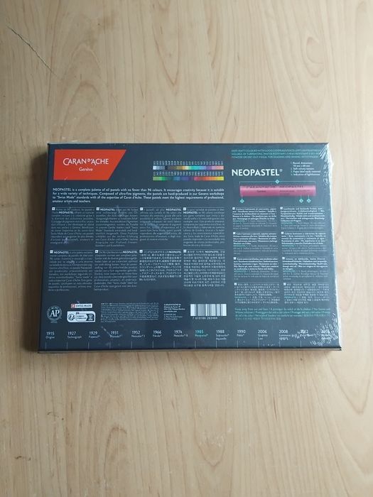 Komplet kredek CARAN D ACHE Neopastel 48 szt.