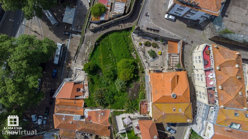 Terreno para construção na Alfandega, zona histórica do Porto