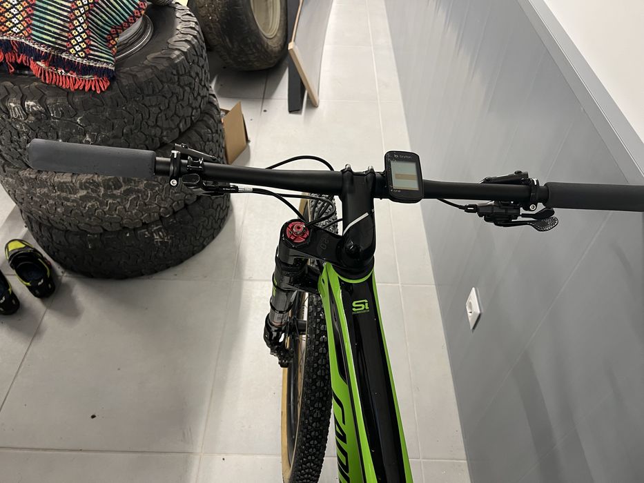 Bicicleta btt da marca cannondale