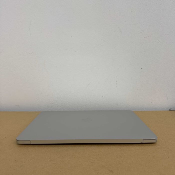Macbook Air 2019 { i5 | 8gb | 256 ssd) Гарантія . 08586SV