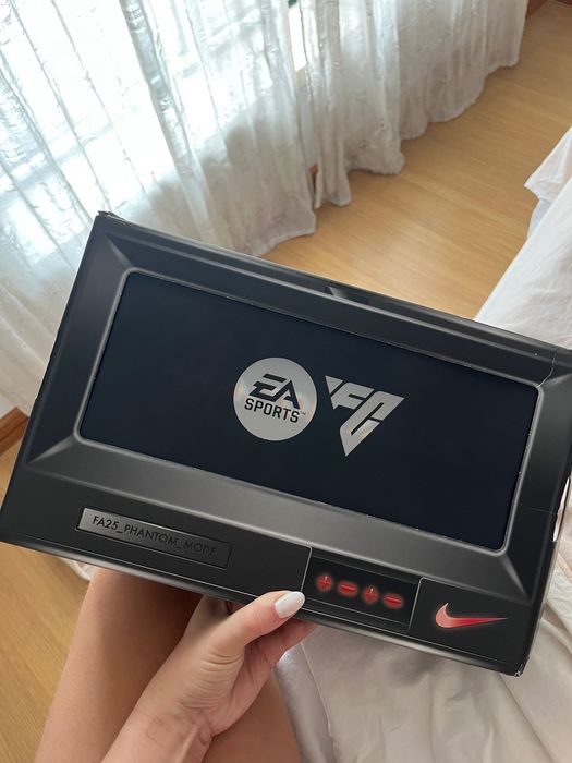 Chuteira Nike Phantom 6 low elite fg