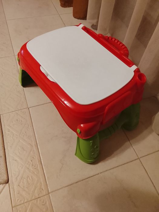 Mensinha de apoio pintura infantil