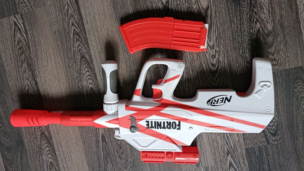 Бластер Бластер Nerf Fortnite B-AR Motorized