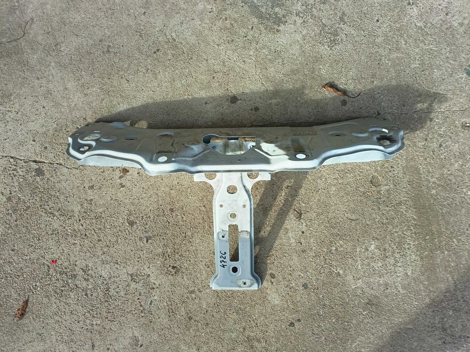 Pas przedni Renault Express 2021-> nr4726