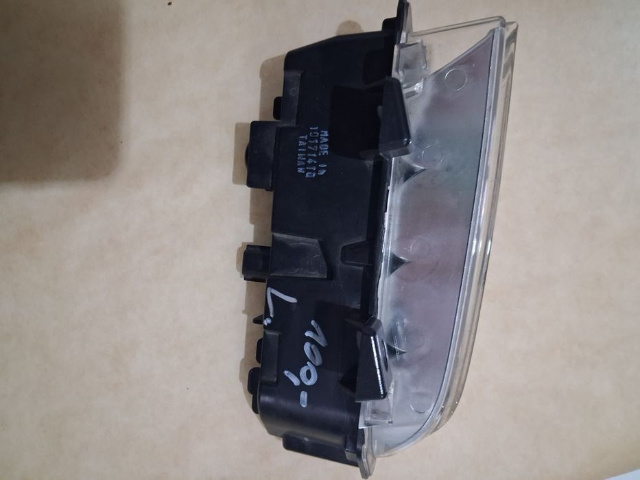 Renault Captur  l,Clio  Lampa LED  lewa