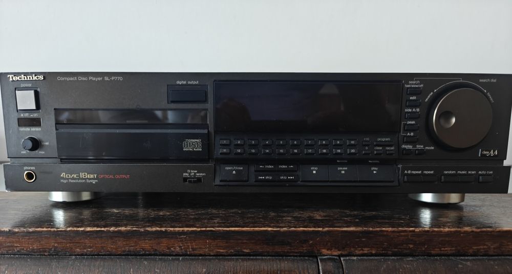 Odtwarzacz CD Technics SL-P770