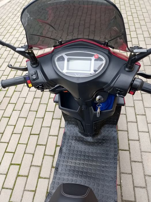 Большой Электро скутер Maxxter NEOS II