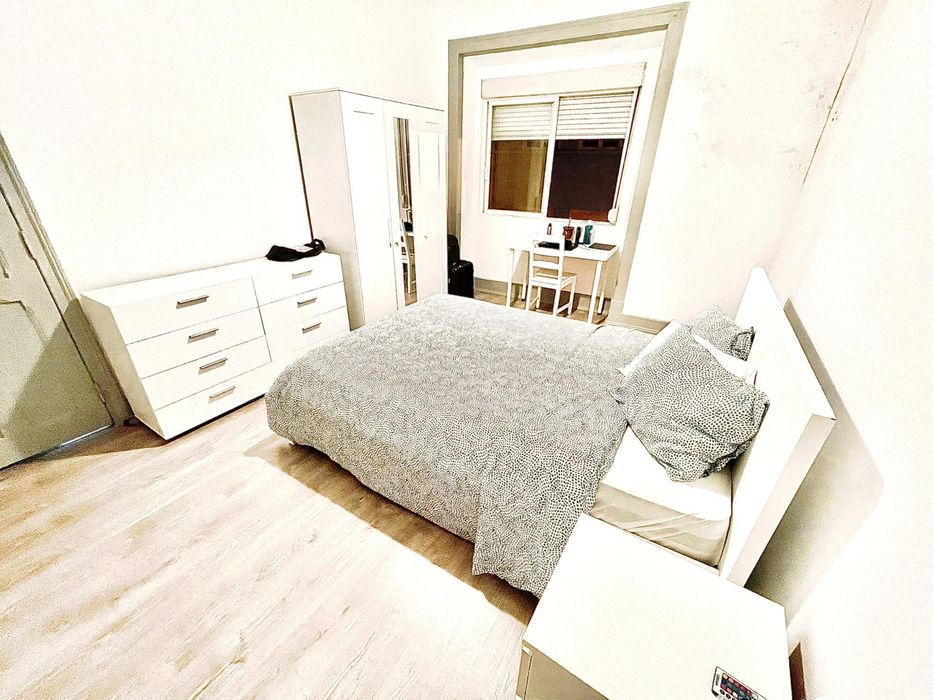 Arrendo quarto no areeiro