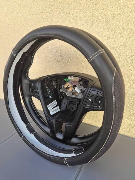 Kierownica skórzana Volvo V40