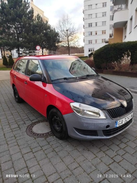 Skoda fabia 1,6tdi kombi rok 2011