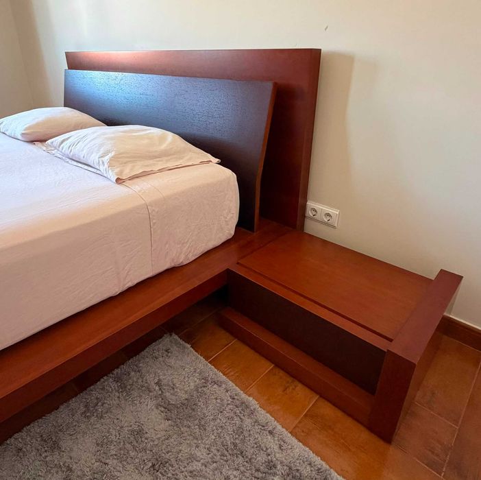 Quarto casal completo em cerejeira