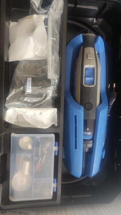 Гравер Dremel 4250  3/45 набір з валом та аксесуарами