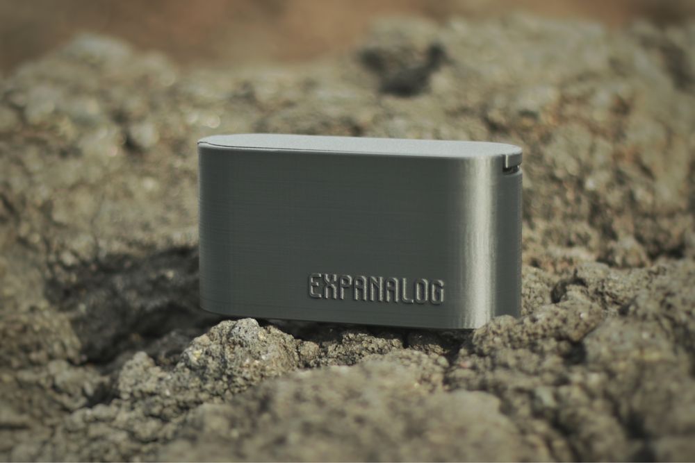 Caixa para rolos 35mm by EXPANALOG