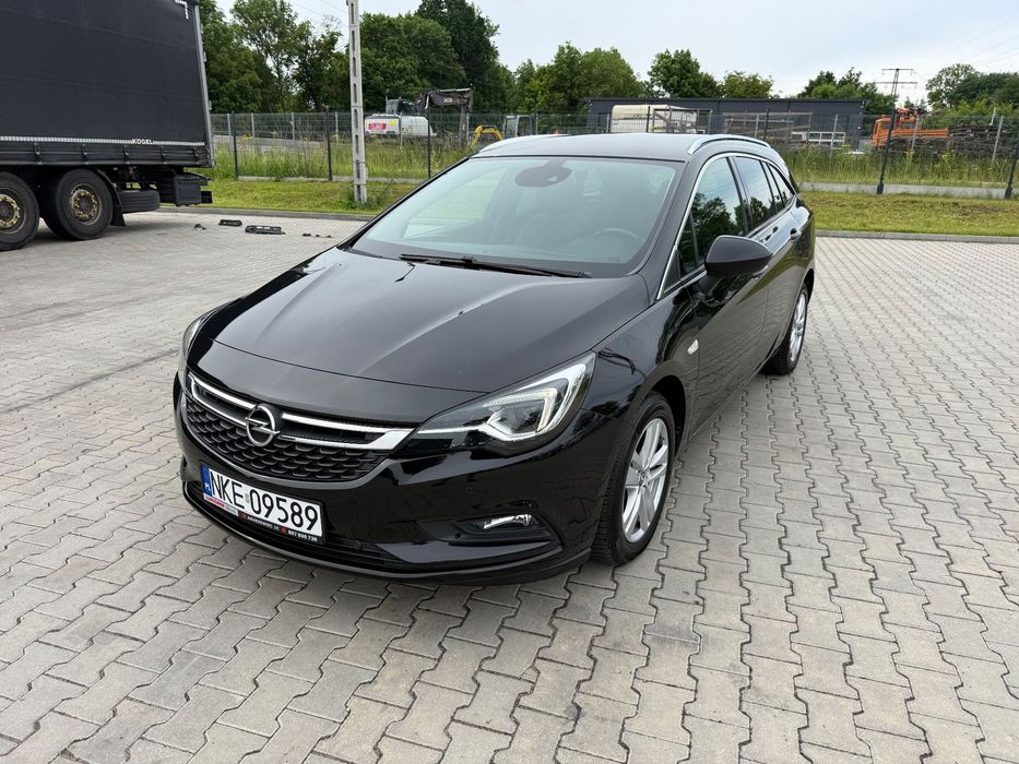 Opel Astra Śliczna Bogato Wyposażona Sprowadzona Zarejestrowana
