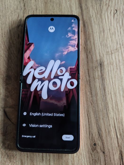 Motorola razr 50
