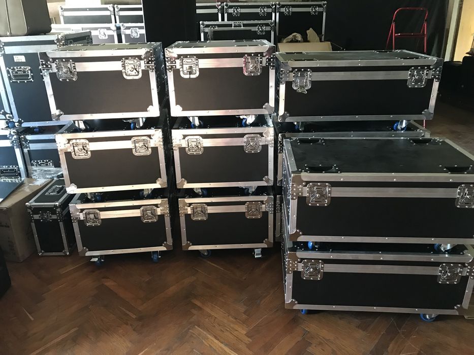 Рековий кейс,рэковый кейс,для beam r7 r9 r10