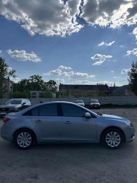 Продам Chevrolet Cruze в хорошому стані 2011