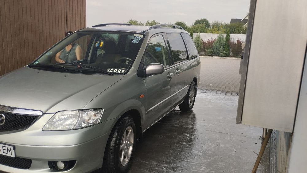 Продам мазда мпв 2.0 дизель