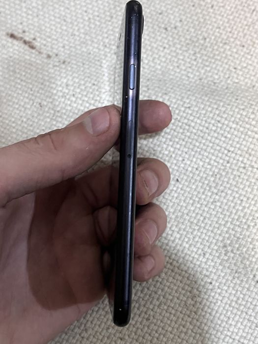 IPhone SE 2020 black 64GB Neverlock айфон СЕ