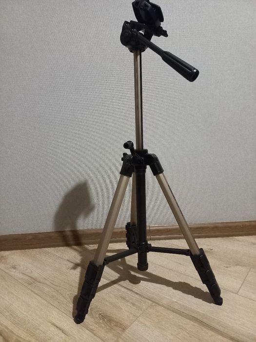 Штатив тринога Velbon  cx-444