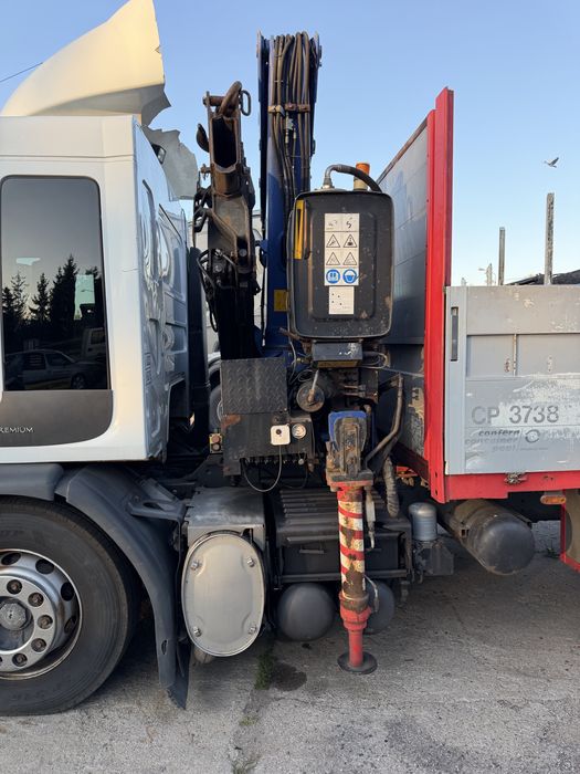 Renault premium z duzym dzwigiem PM 19 pilot