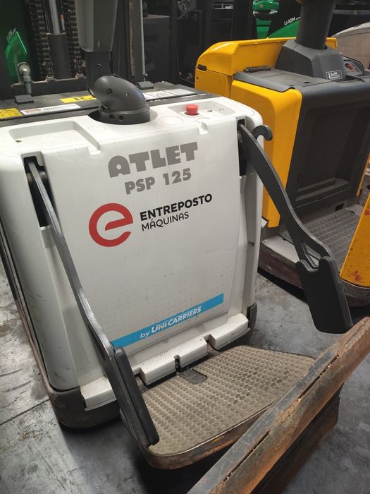 Stacker Elétrico Atlet