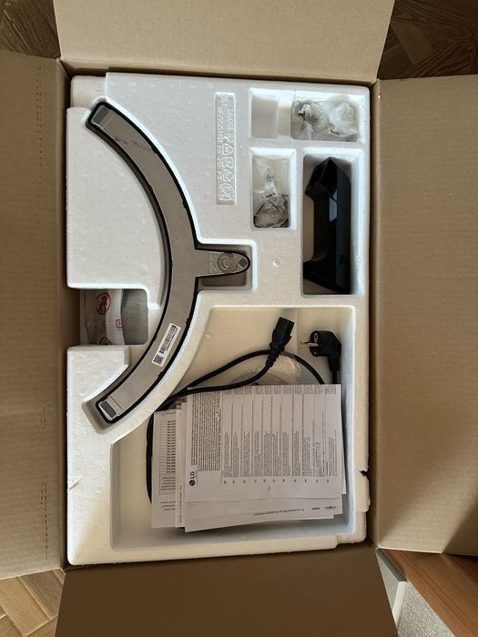 Монітор LG 4k 24ud58