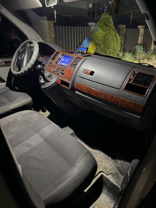 Фольс т5  2005 транспортёр..