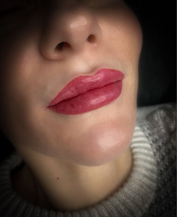 Перманентний макіяж губ 1500грн