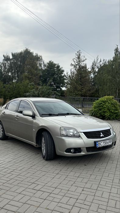 Продам Mitsubishi Galant 2.4