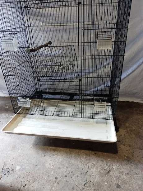 viveiro  para todo o tipo de aves,em otimo estado