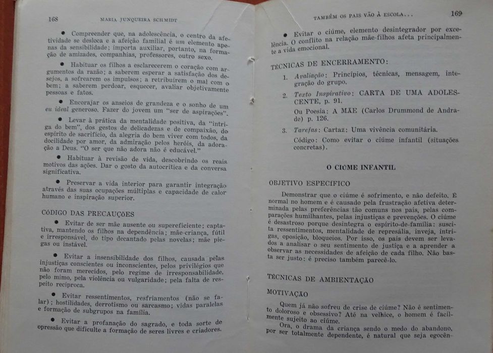 Também Os Pais Vão À Escola de Maria Junqueira Schmidt