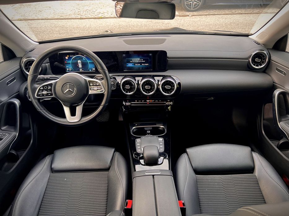 Mercedes-Benz CLA 200 d Shooting Brake Progressive 8G-DCT