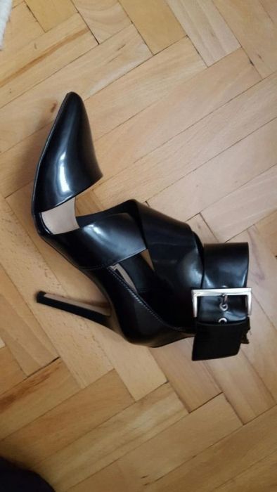 Buty szpilki