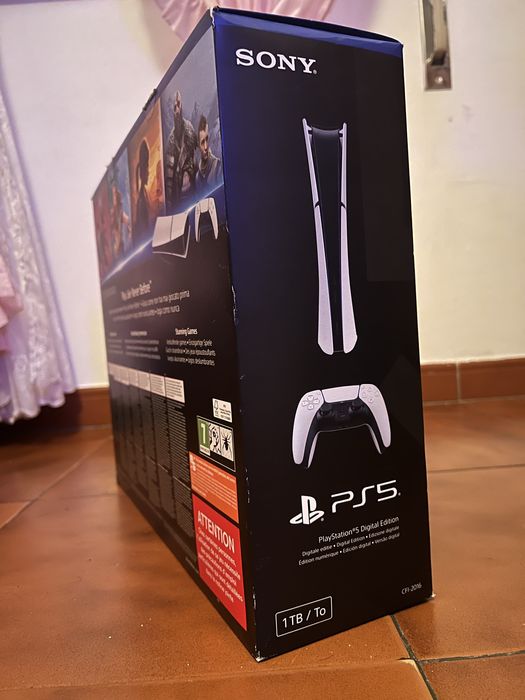 PS5 Digital 1T + 2 comandos