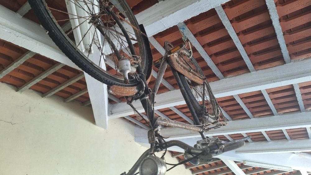 Bicicleta Clássica Raleigh – Ideal para Restauro / Colecionadores